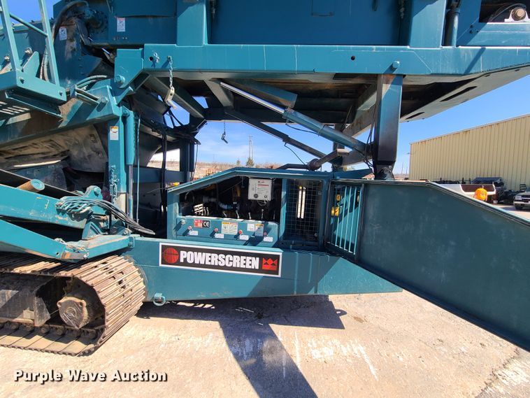 image for item IQ9081 2004 Powerscreen Warrior 1800  screening plant