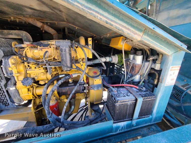 image for item IQ9081 2004 Powerscreen Warrior 1800  screening plant