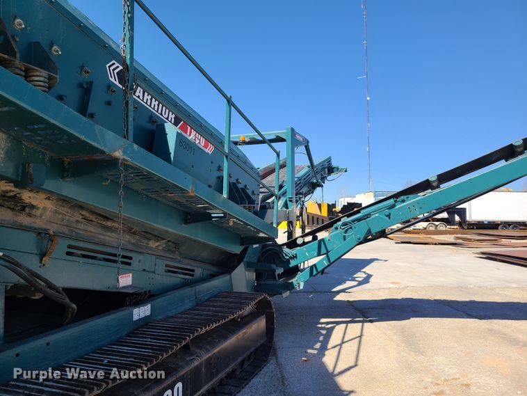 image for item IQ9081 2004 Powerscreen Warrior 1800  screening plant