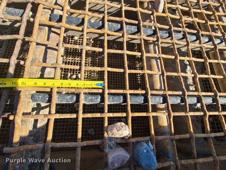 image for item IQ9081 2004 Powerscreen Warrior 1800  screening plant