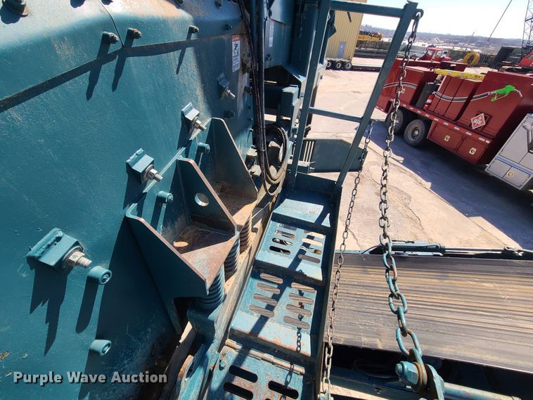 image for item IQ9081 2004 Powerscreen Warrior 1800  screening plant