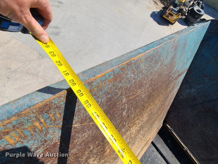 image for item IQ9081 2004 Powerscreen Warrior 1800  screening plant