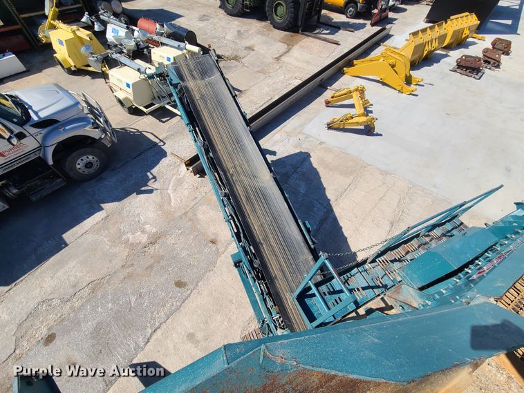 image for item IQ9081 2004 Powerscreen Warrior 1800  screening plant