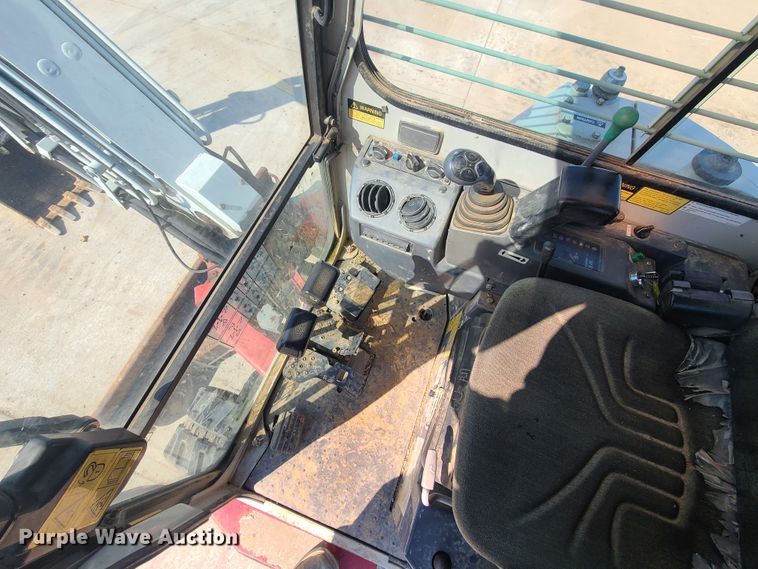 image for item IQ9096 2008 Takeuchi TB138FR  mini excavator