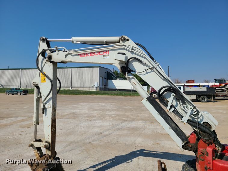 image for item IQ9096 2008 Takeuchi TB138FR  mini excavator