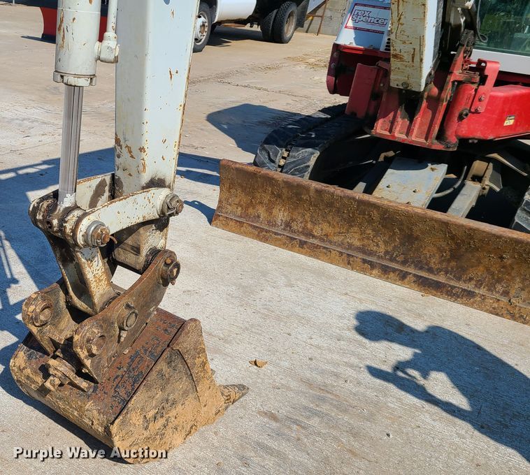 image for item IQ9096 2008 Takeuchi TB138FR  mini excavator