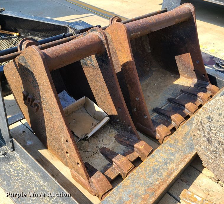 image for item IQ9096 2008 Takeuchi TB138FR  mini excavator