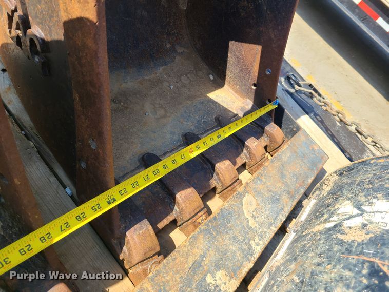 image for item IQ9096 2008 Takeuchi TB138FR  mini excavator