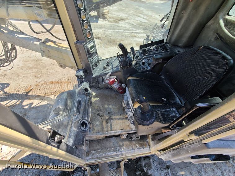 image for item IQ9099 Ingersoll Rand ECM-585  rock pilot drill