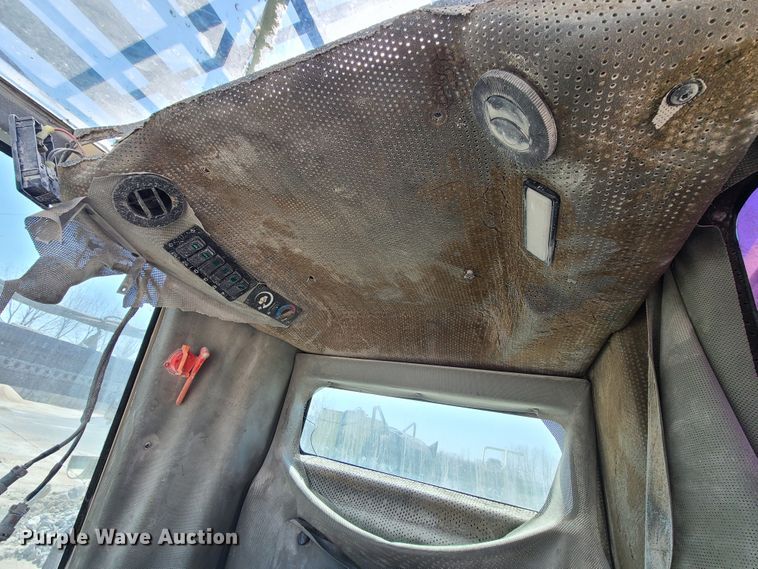 image for item IQ9099 Ingersoll Rand ECM-585  rock pilot drill