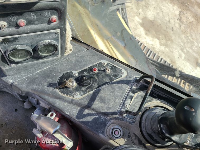 image for item IQ9099 Ingersoll Rand ECM-585  rock pilot drill