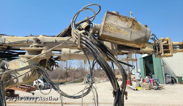 image for item IQ9099 Ingersoll Rand ECM-585  rock pilot drill