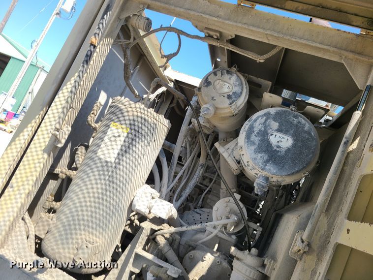 image for item IQ9099 Ingersoll Rand ECM-585  rock pilot drill