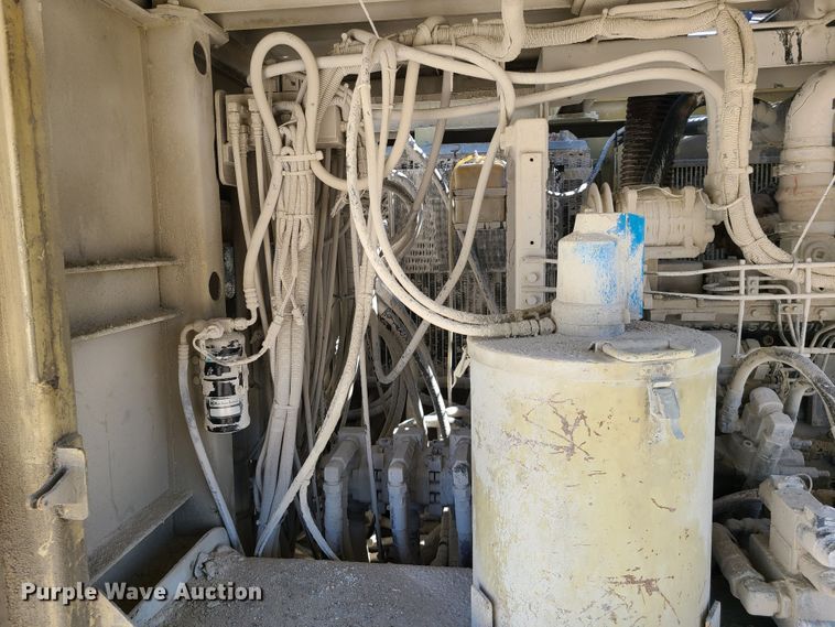 image for item IQ9099 Ingersoll Rand ECM-585  rock pilot drill