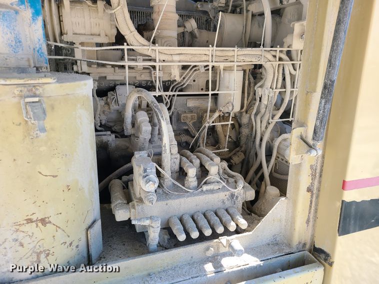 image for item IQ9099 Ingersoll Rand ECM-585  rock pilot drill