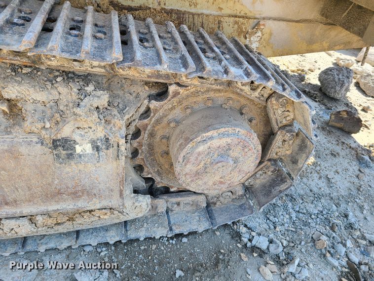 image for item IQ9099 Ingersoll Rand ECM-585  rock pilot drill