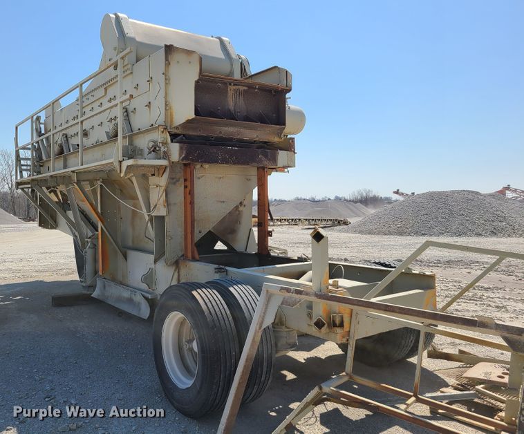 image for item IQ9101 1972 Cedarapids 3109-015  screening plant