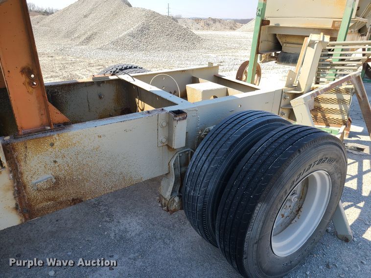 image for item IQ9101 1972 Cedarapids 3109-015  screening plant