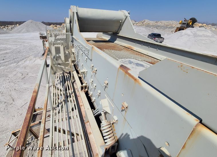 image for item IQ9101 1972 Cedarapids 3109-015  screening plant