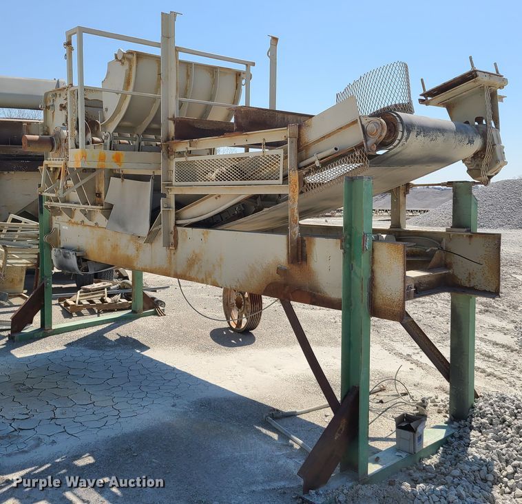 image for item IQ9102 Cedarapids 5040 hammer mill