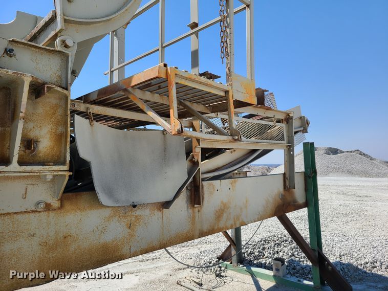 image for item IQ9102 Cedarapids 5040 hammer mill