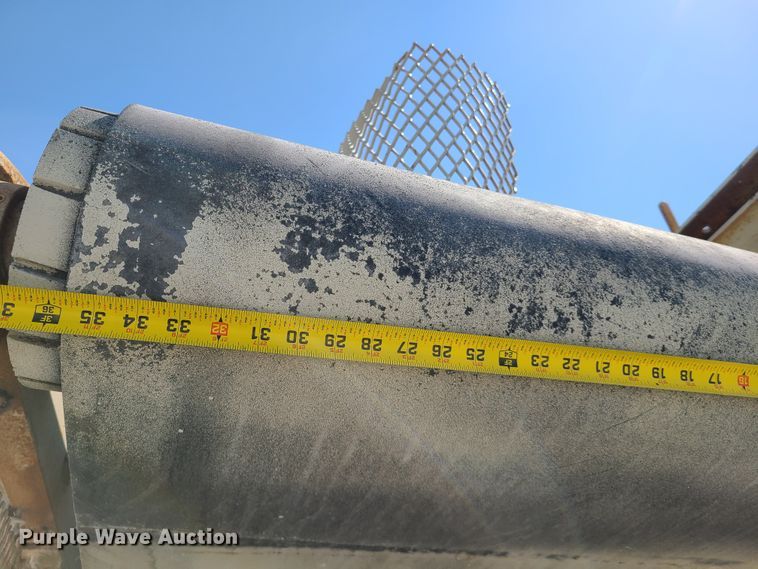 image for item IQ9102 Cedarapids 5040 hammer mill