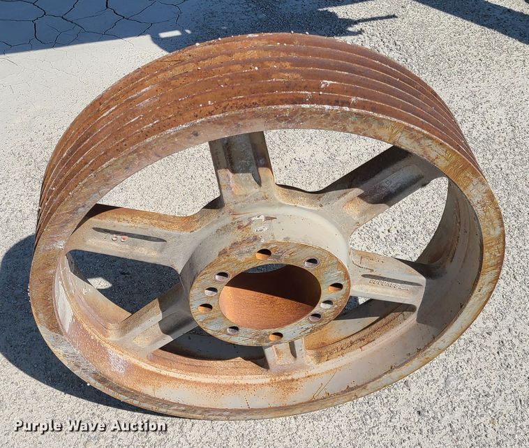 image for item IQ9102 Cedarapids 5040 hammer mill