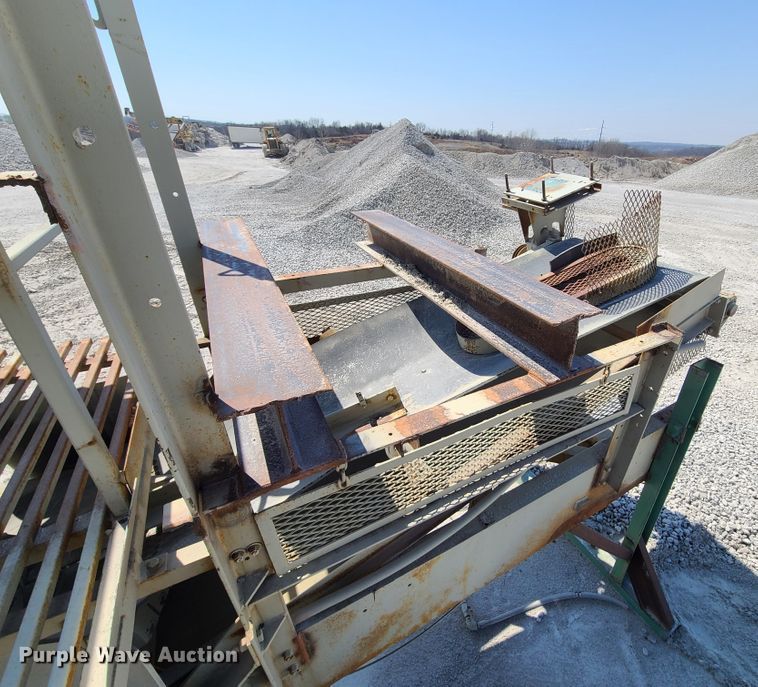 image for item IQ9102 Cedarapids 5040 hammer mill