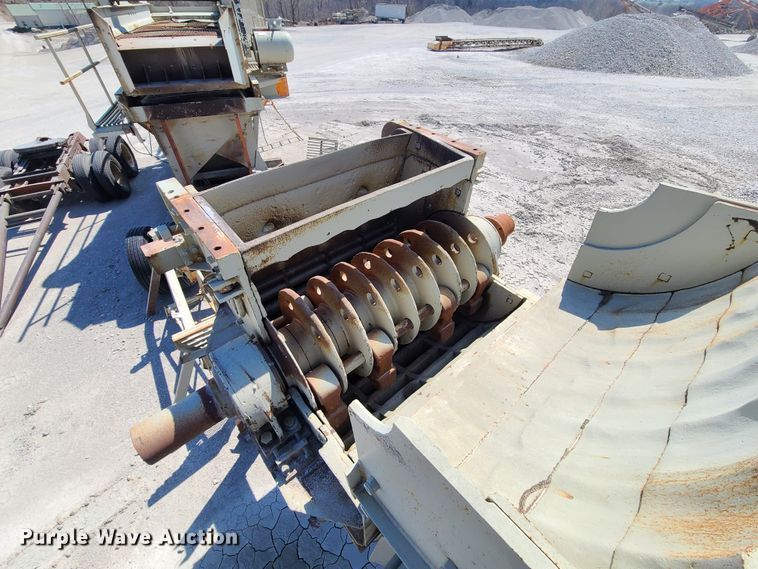 image for item IQ9102 Cedarapids 5040 hammer mill