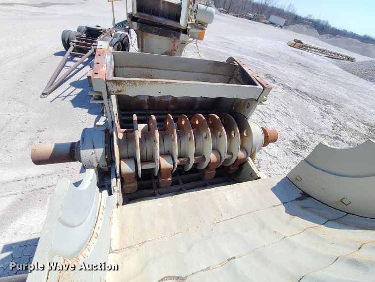 image for item IQ9102 Cedarapids 5040 hammer mill