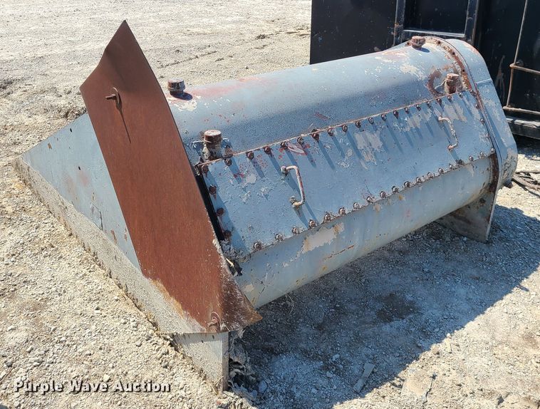 image for item IQ9103 Cedarapids screen vibrator