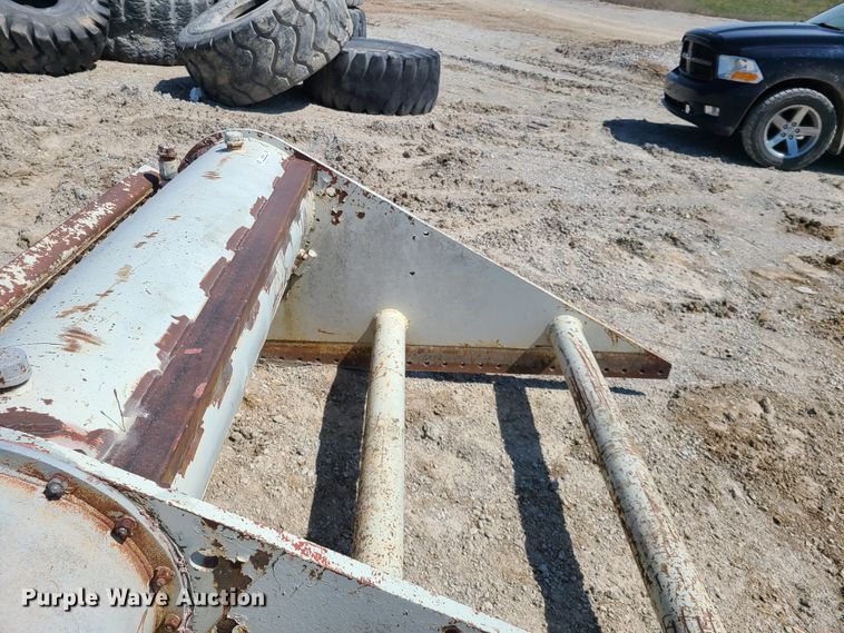 image for item IQ9104 Cedarapids screen vibrator