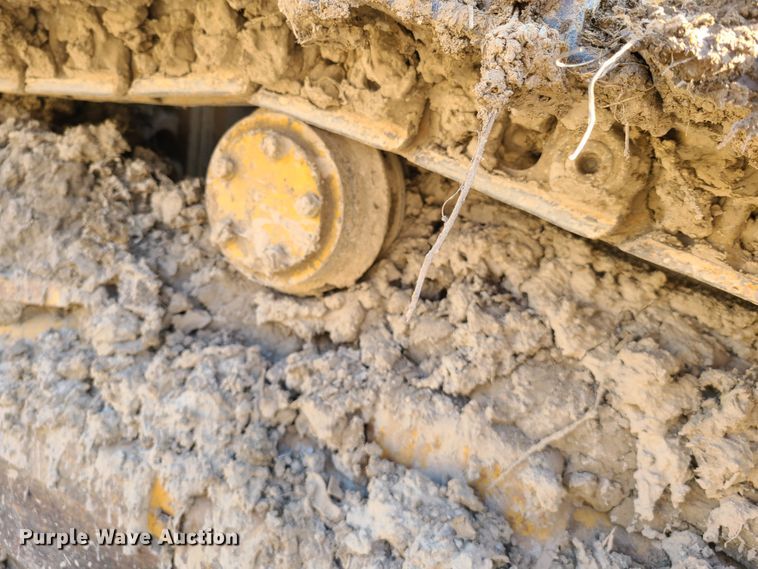 image for item IQ9124 Caterpillar D3B  dozer