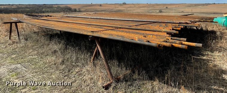 image for item IR9786 (33) oilfield pipes