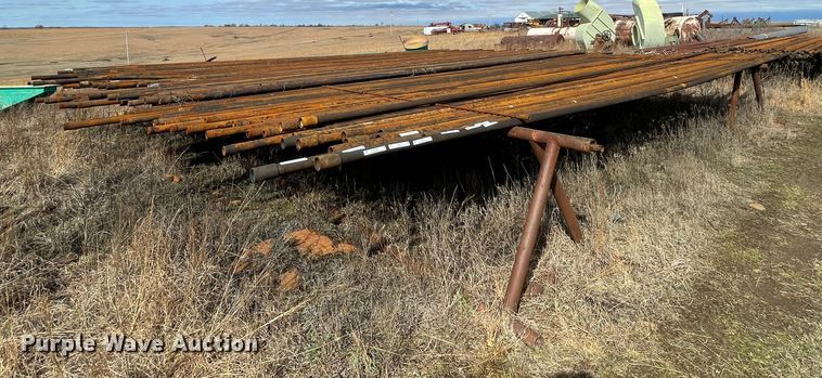 image for item IR9793 (33) oilfield pipes