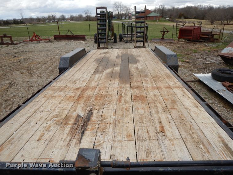 image for item IX9399 2014 PJ Trailer equipment trailer