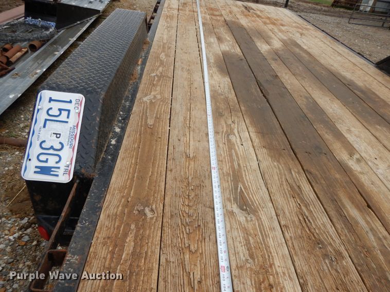 image for item IX9399 2014 PJ Trailer equipment trailer