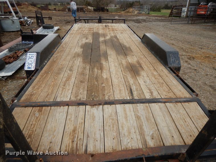 image for item IX9399 2014 PJ Trailer equipment trailer