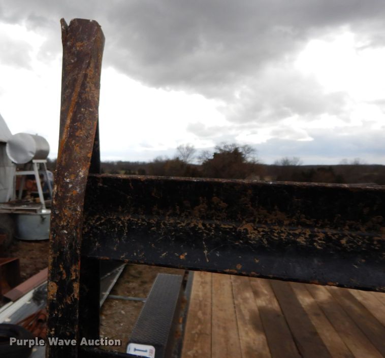 image for item IX9399 2014 PJ Trailer equipment trailer