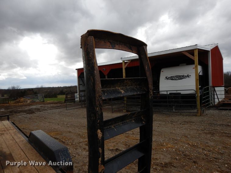 image for item IX9399 2014 PJ Trailer equipment trailer