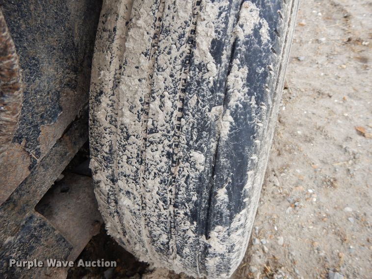 image for item IX9399 2014 PJ Trailer equipment trailer