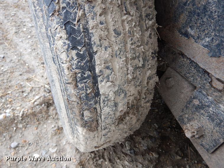 image for item IX9399 2014 PJ Trailer equipment trailer