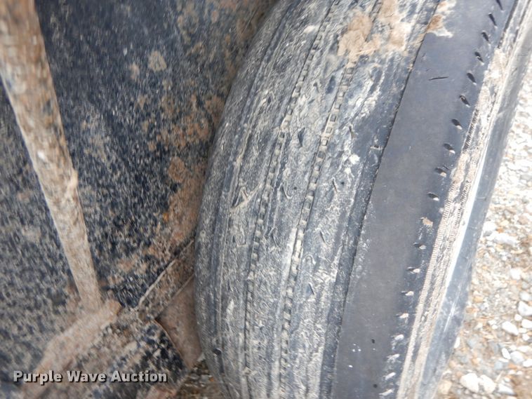 image for item IX9399 2014 PJ Trailer equipment trailer