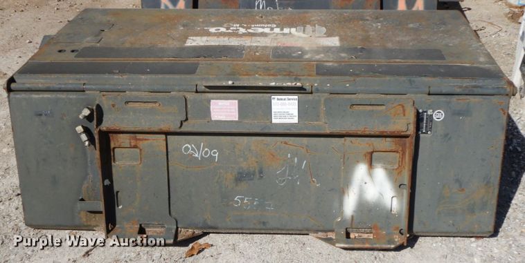 image for item IX9435 Bobcat 72  skid steer broom