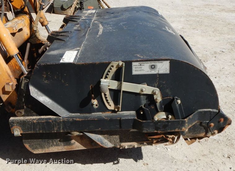 image for item IX9436 Bradco BB72 72"W skid steer broom