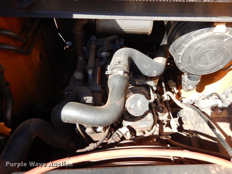 image for item IX9437 2011 Case TR320  tracked skid steer loader