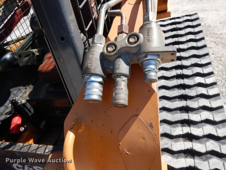 image for item IX9437 2011 Case TR320  tracked skid steer loader