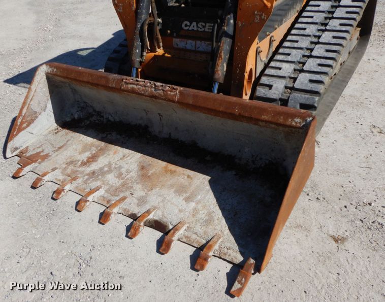 image for item IX9438 2014 Case TR320  tracked skid steer loader