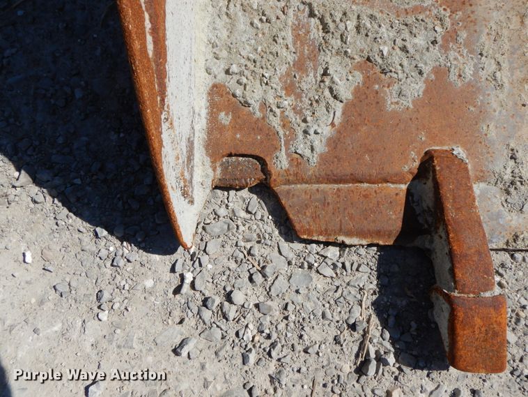 image for item IX9438 2014 Case TR320  tracked skid steer loader