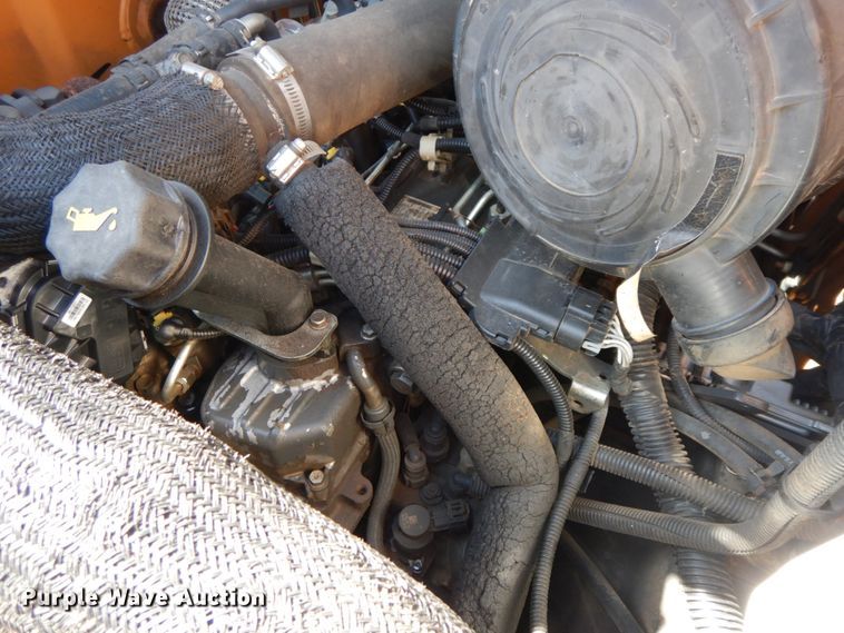 image for item IX9438 2014 Case TR320  tracked skid steer loader